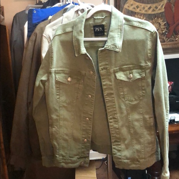 Zara Denim jacket - Picture 1 of 3